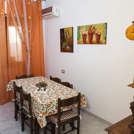 Maison De Lussy