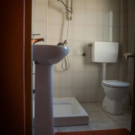Casa de hóspedes Maison De Lussy 3*